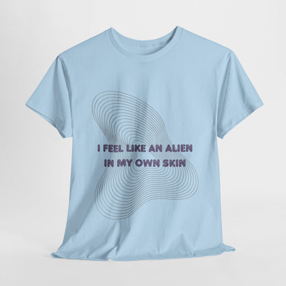 alien - Sabrina Carpenter Sleeve Tee